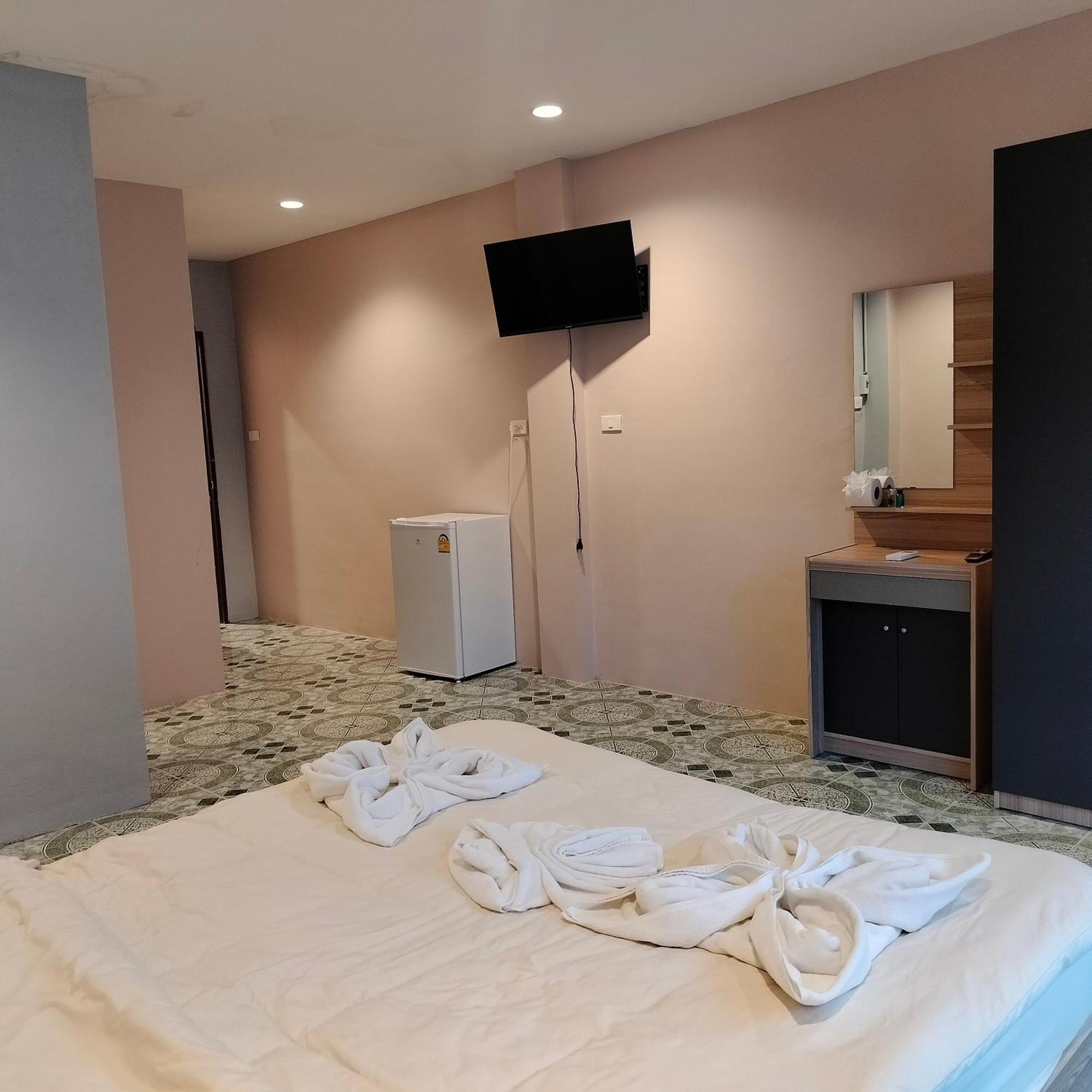 Taxim Residence Boutique Hotel Patong 外观 照片